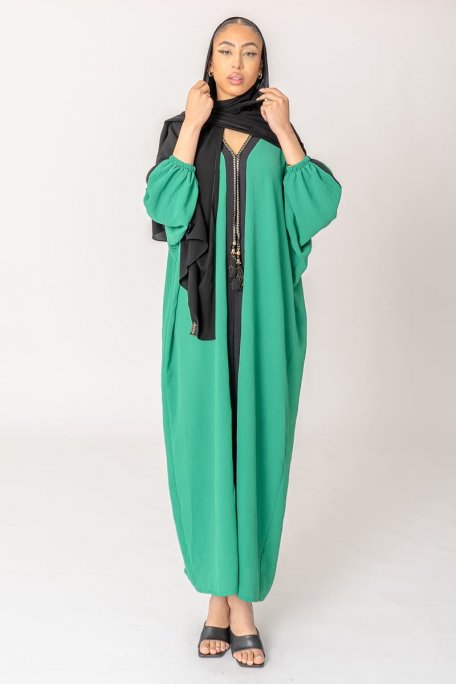 Robe longue Abaya fendue détails dorés vert