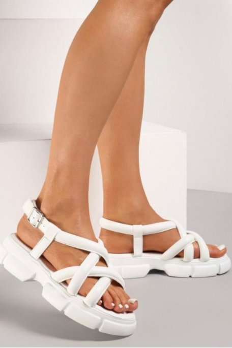 Platform sandals with crossed straps white