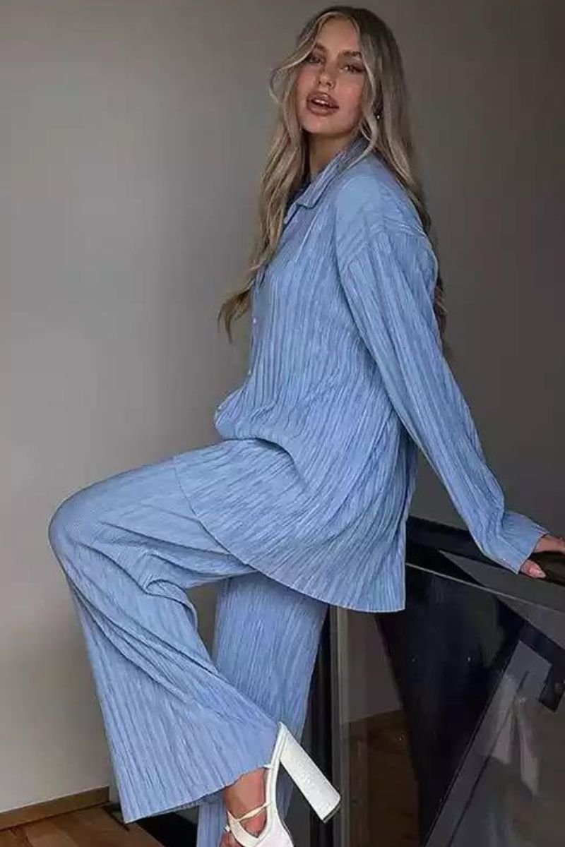 Ensemble plissé bleu clair chemise - Cinelle Paris, mode femme tendance