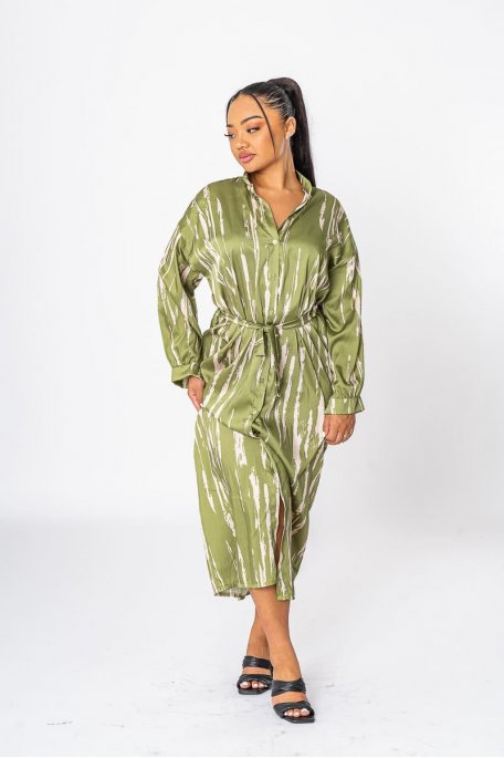 Robe longue satinée avec ceinture vert