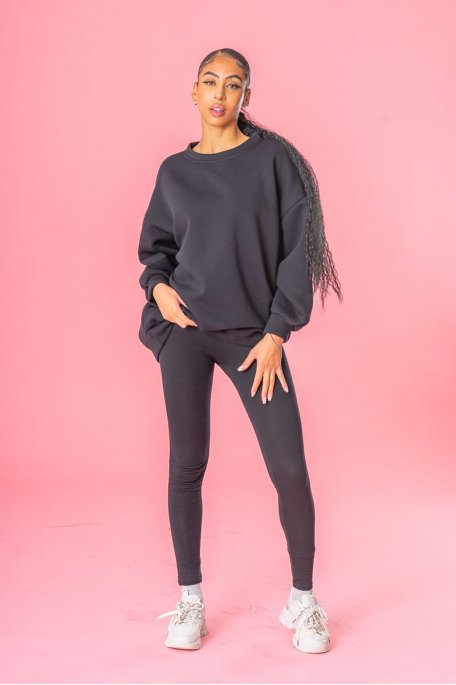 Black sweatshirt and leggings set