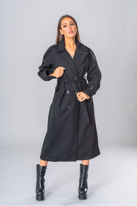 Long belted coat with black button