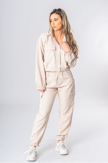 Set aus Hemd und Cargohose in beige