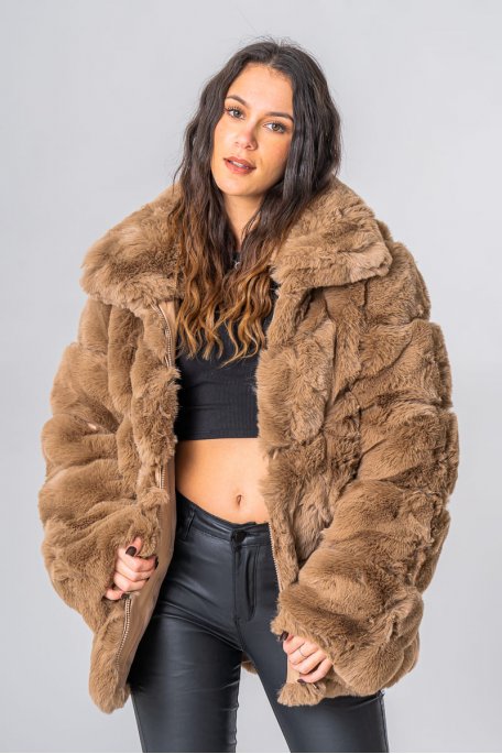 Kunstpelzmantel mit Fleece in Camel