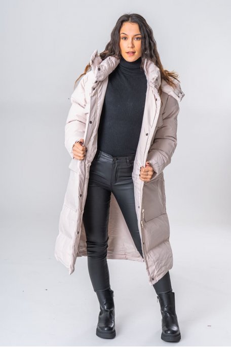 Long quilted jacket with beige hood