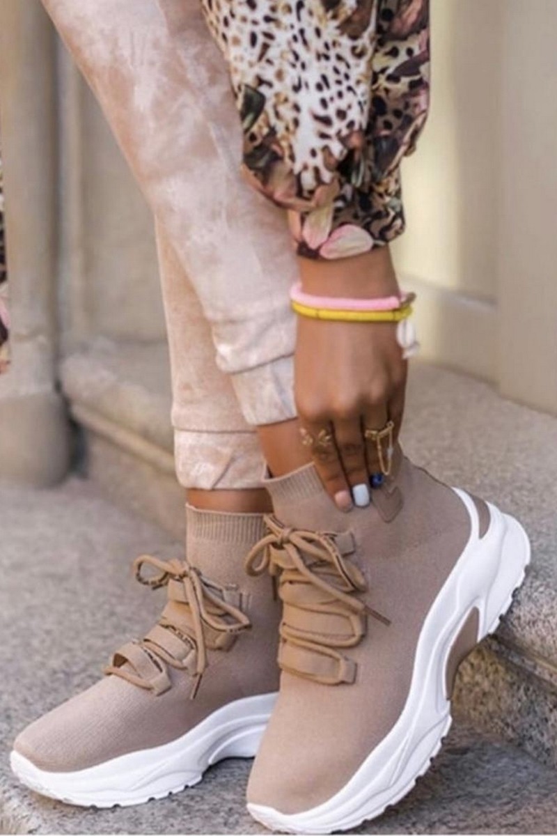 Les baskets hotsell chaussettes