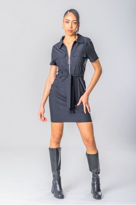 Short dress with black zip