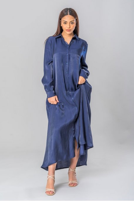 Robe longue col chemise satinée bleu
