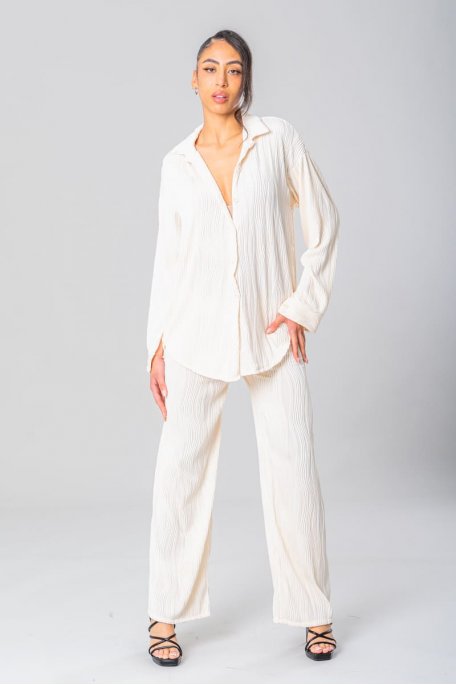 Fluid shirt set with beige wave pattern