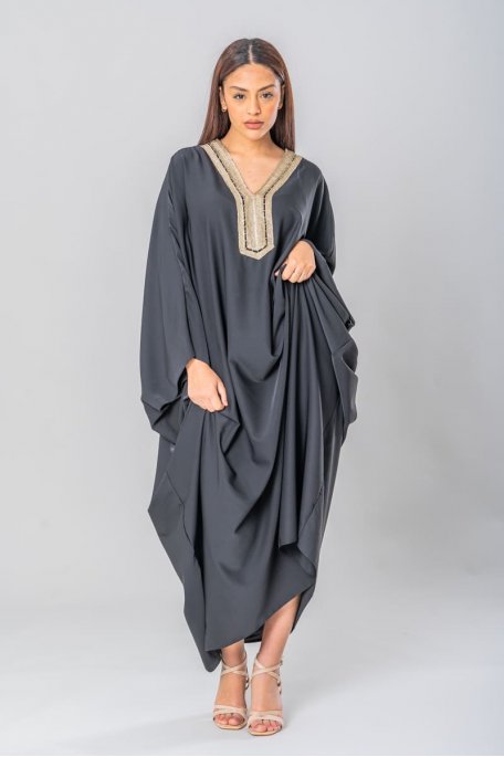 Robe abaya manches chauve-souris bordé noir