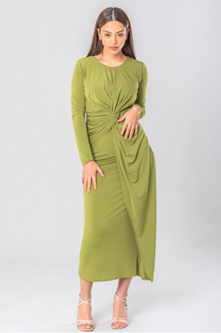 Langes, geknotetes, figurbetontes Kleid grün