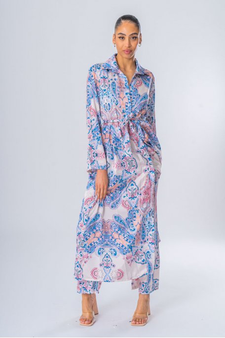 Long kimono set with blue pattern