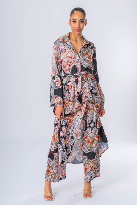 Long kimono set with black pattern