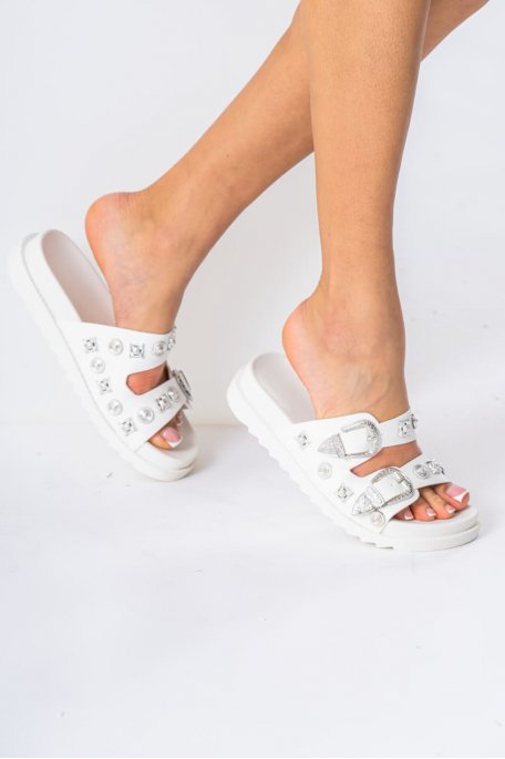 Claquettes à boucles cloutées blanc
