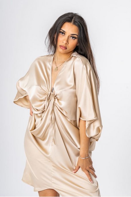 Robe satinée froncée chauve-souris beige