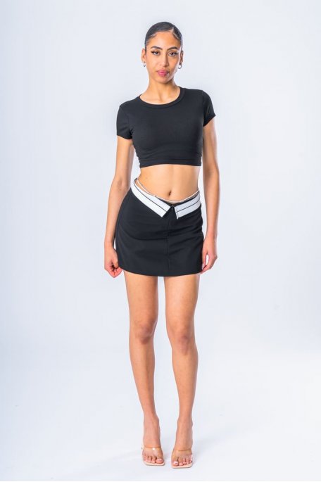 Black inverted skirt-short