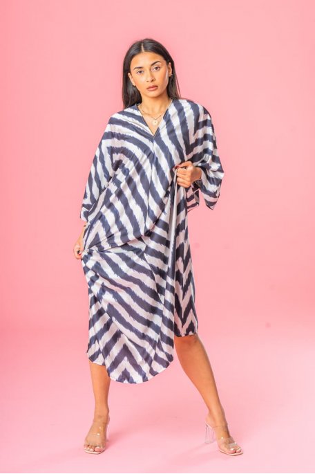 Black striped v-neck flowing maxi dress