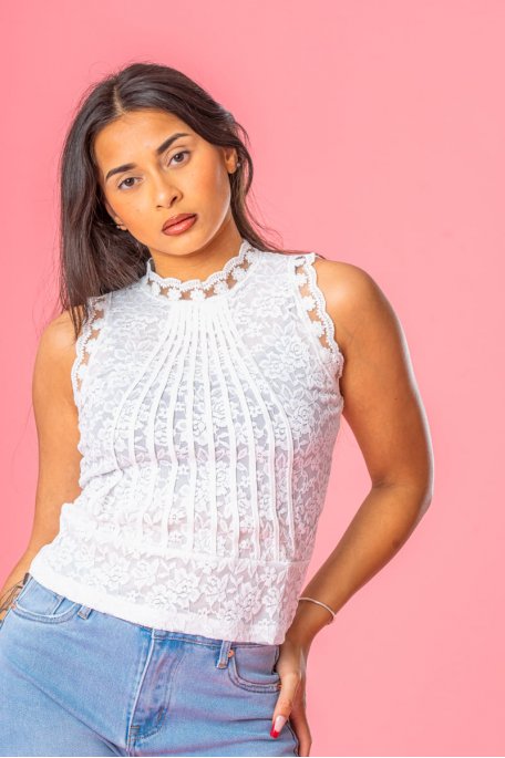 White lace embroidered sleeveless top
