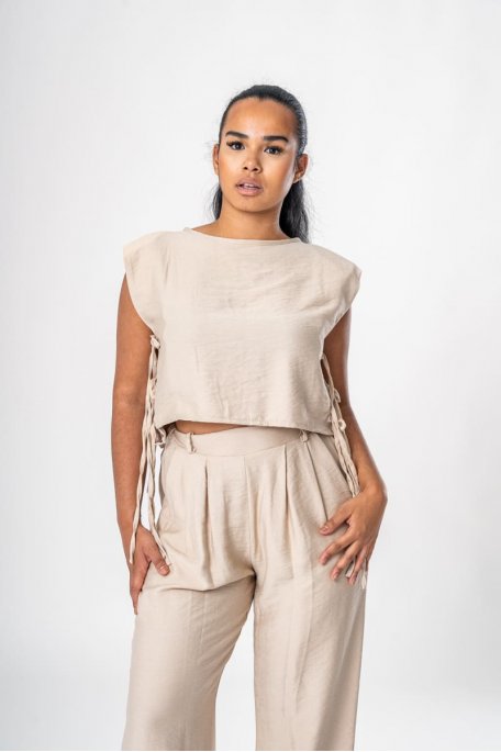 Epaulette top and beige pants set