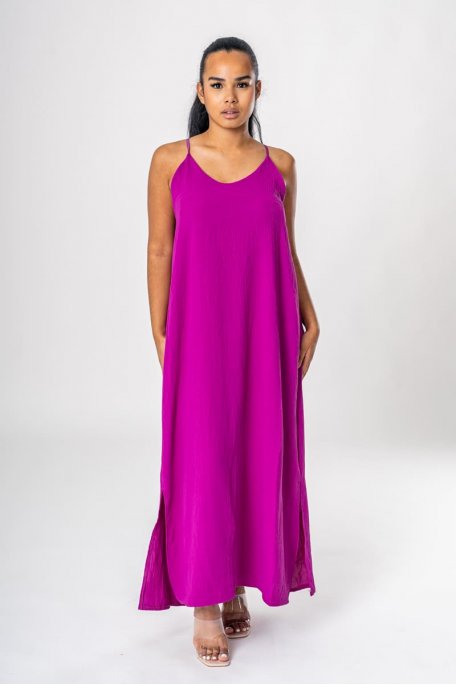 Langes geschlitztes Kleid mit dünnen Trägern violett