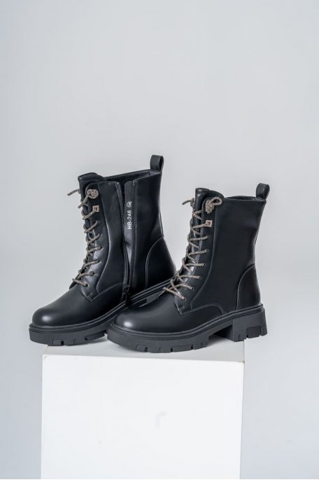 Kunstleder-Stiefeletten mit Strass-Schnürung schwarz