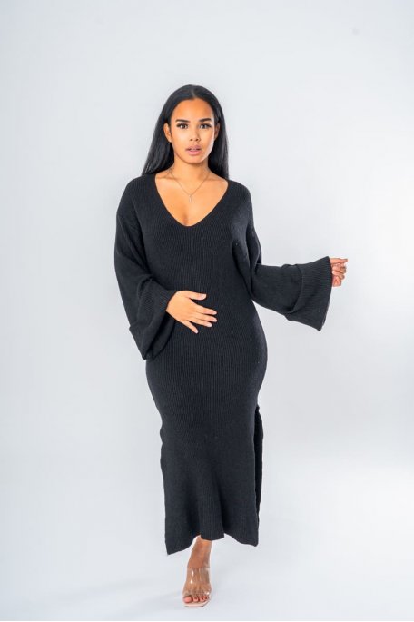 Robe longue manches amples retroussées coloris noir en maille - vue full look