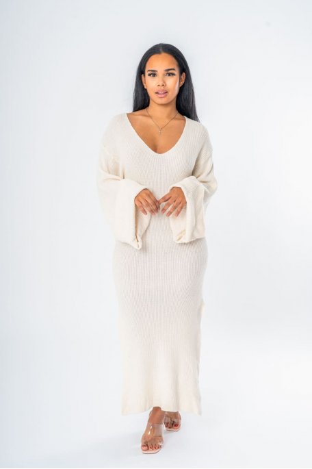 Langes Kleid mit weiten, hochgekrempelten Ärmeln Beige