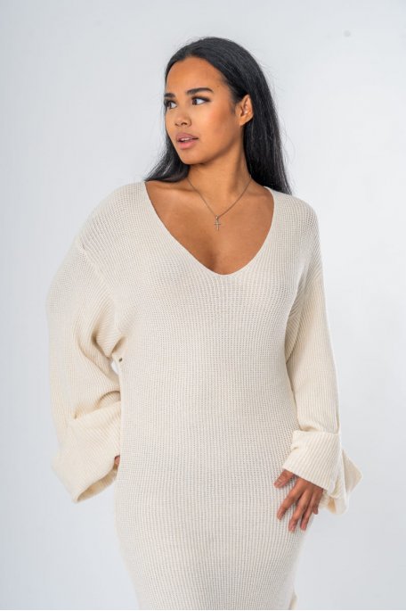 Robe longue manches amples retroussées beige en maille - vue face zoom détails