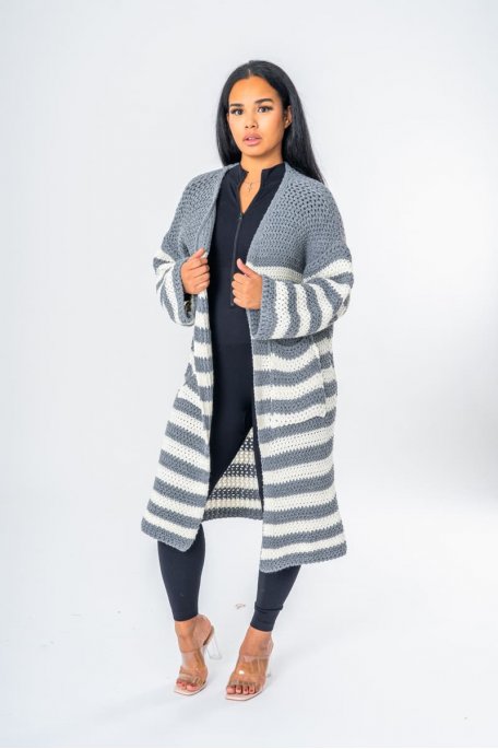 Long striped cardigan with grey pocket