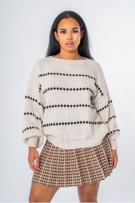 Geflochtener Strickpullover mit geometrischem Muster in beige