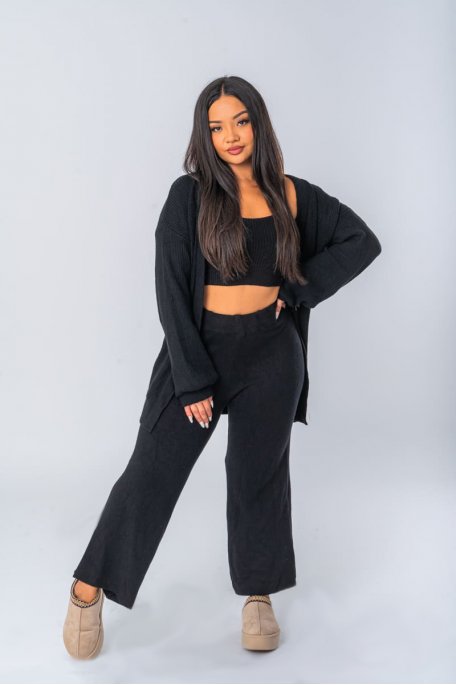 3-piece set with buttoned cardigan top and black knit pants