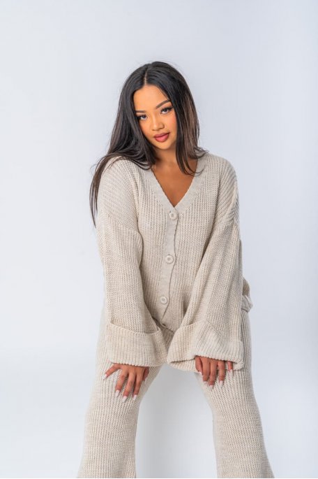 Ensemble coloris beige en maille gilet boutonné et pantalon - vue face