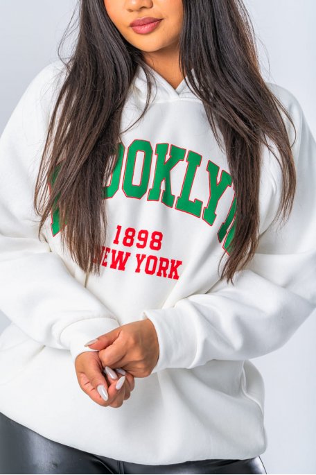 Sweat à capuche coloris blanc inscription Brooklyn - vue détails