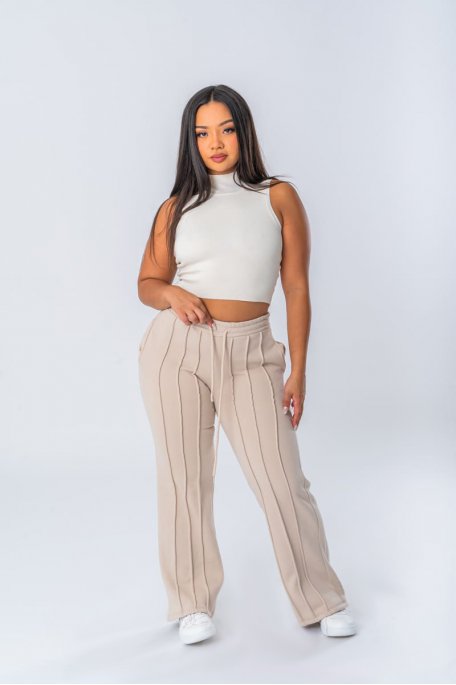 Pantalon de jogging coloris beige coupe droite - vue full look