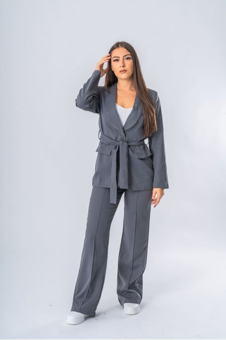 Belted suit and pants with grey zip