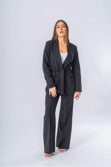 Belted suit and pants with black zip