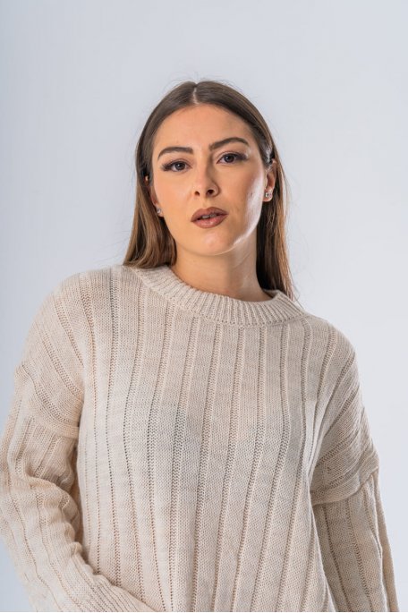 Ensemble oversize en maille pull et pantalon coloris beige - vue portrait