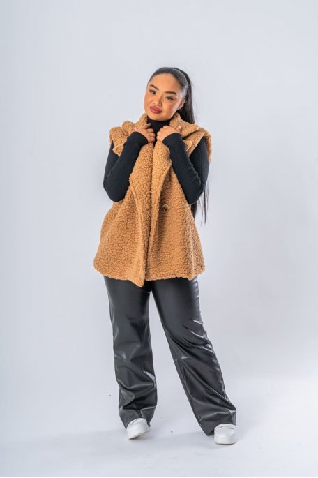 Veste sans manches en sherpa camel - vue face entier