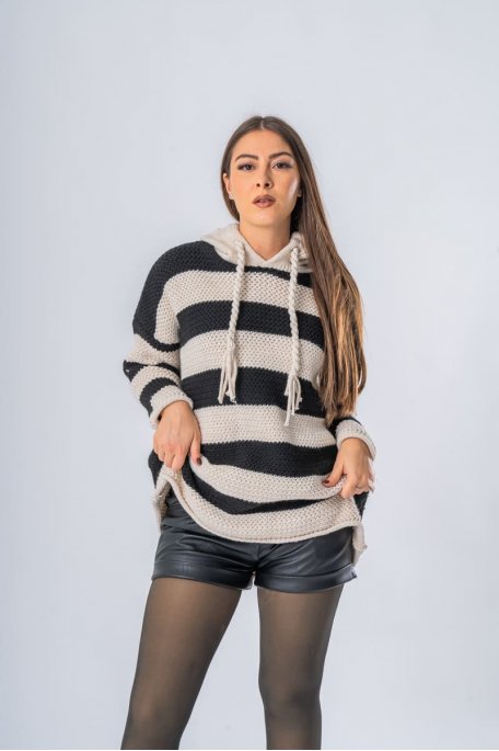 Pull long rayé à capuche noir - vue face entier
