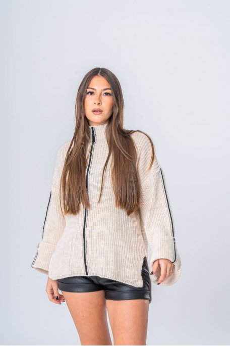 Beige knitted sweater with stand-up collar and piping details