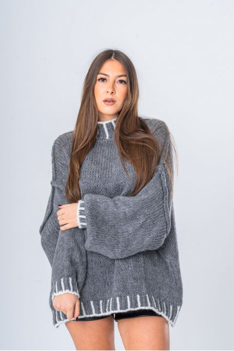 copy of Oversize-Pullover mit Stehkragen Kontrastdetails schwarz