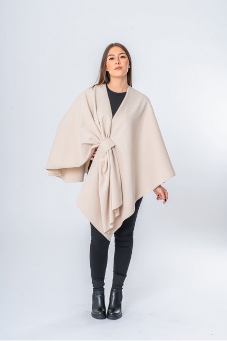 Beige bat-sleeved poncho