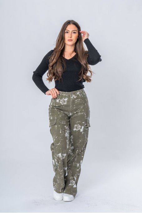 Wide leg khaki cargo jeans