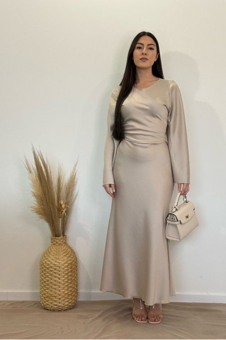 Robe longue serrage taille effet satiné beige