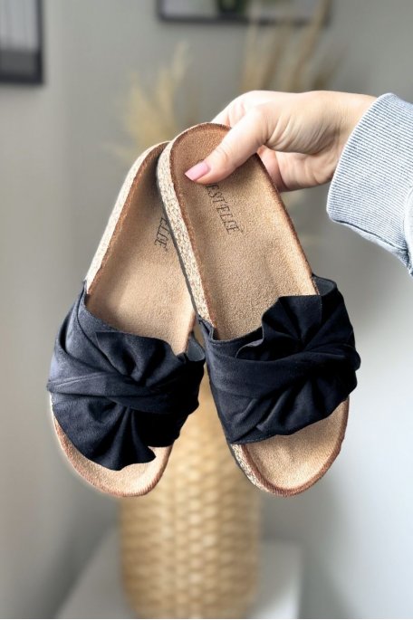 Flache Sandalen mit schwarzer Schleife