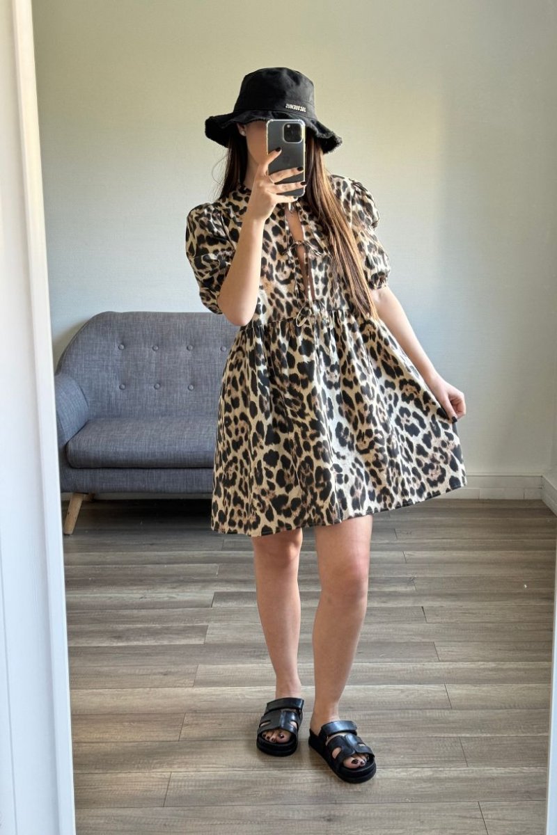 Robe léopard à nœuds manches courtes beige - vue miroir