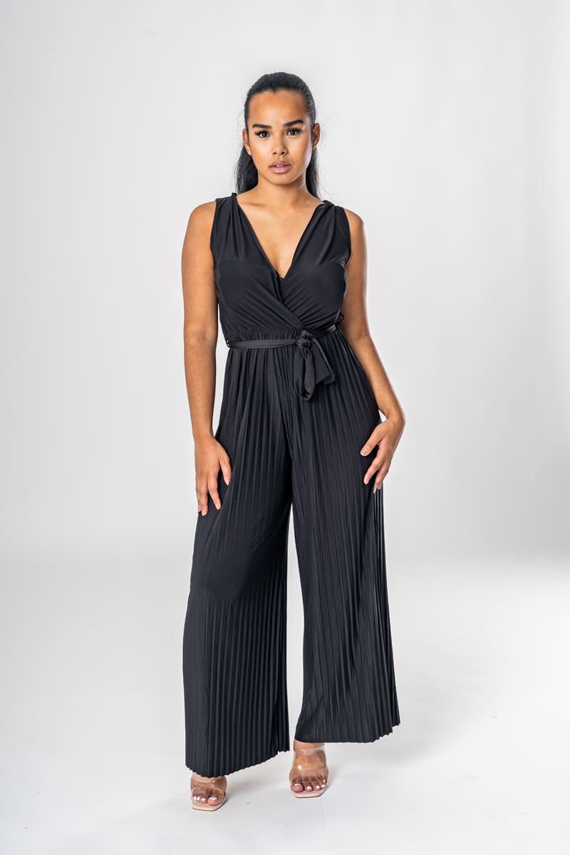 Combinaison noire plissee sans manche Cinelle Paris mode femme tendance