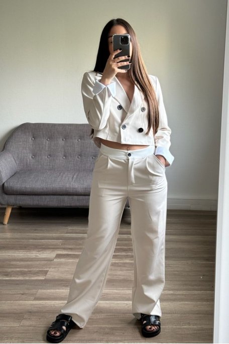 Ensemble tailleur 2 pièces blazer court et pantalon beige