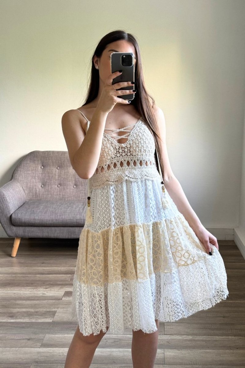 Short dress with thin straps in beige crochet and lace Cinelle Paris fashion for women