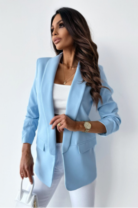 copy of White blazer jacket, rolled-up sleeves